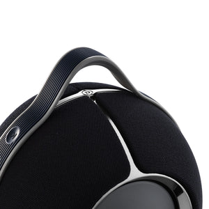Devialet Mania Deep Black Detail
