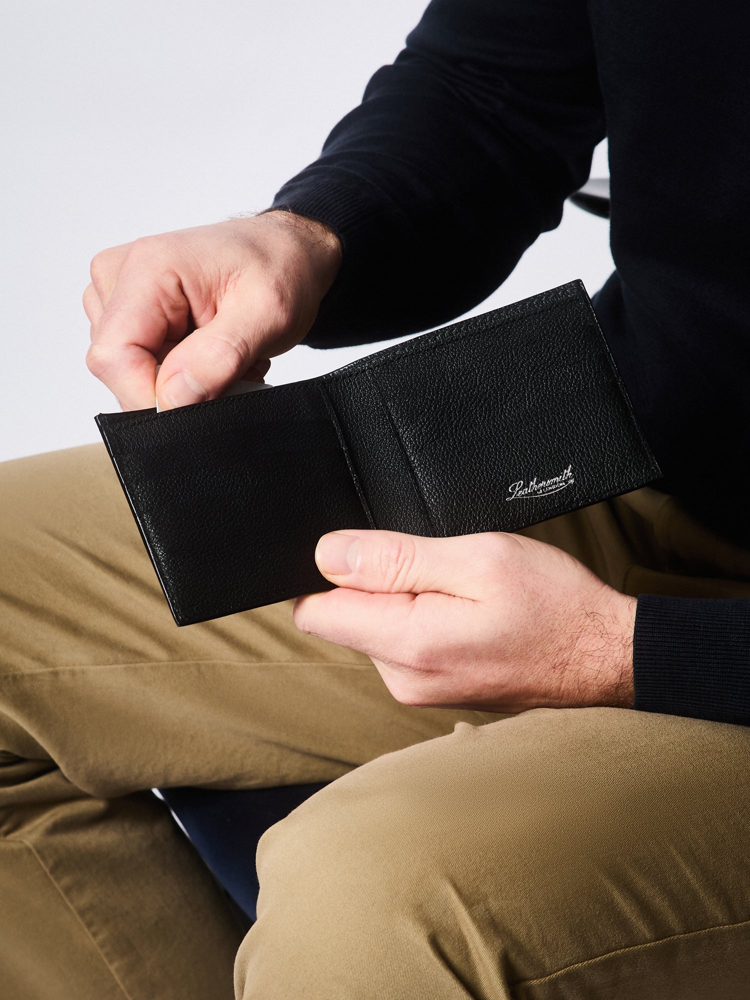 MULTI BOXERS ZIP WALLET - Image 2