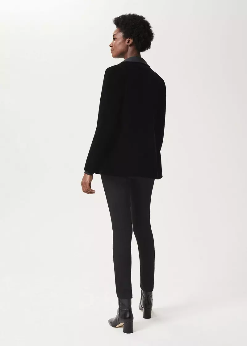 Petite Gia Sculpting Jeans, Black, hi-res